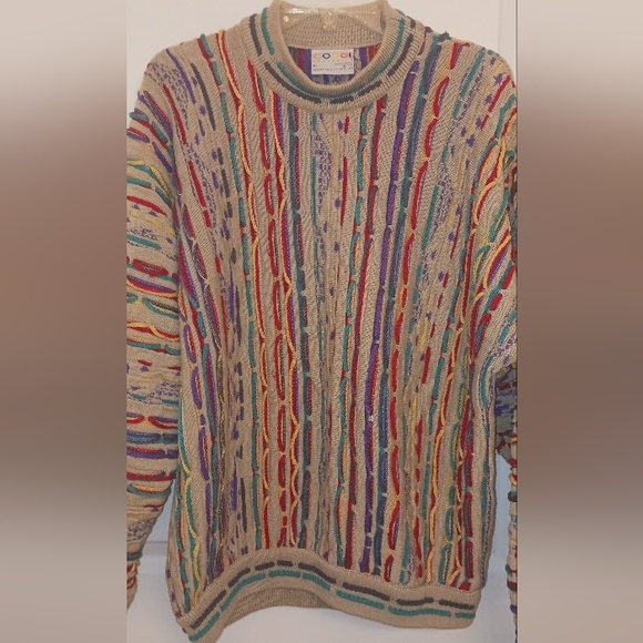 Vintage Coogi men's crewneck knit sweater - Picture 11 of 17